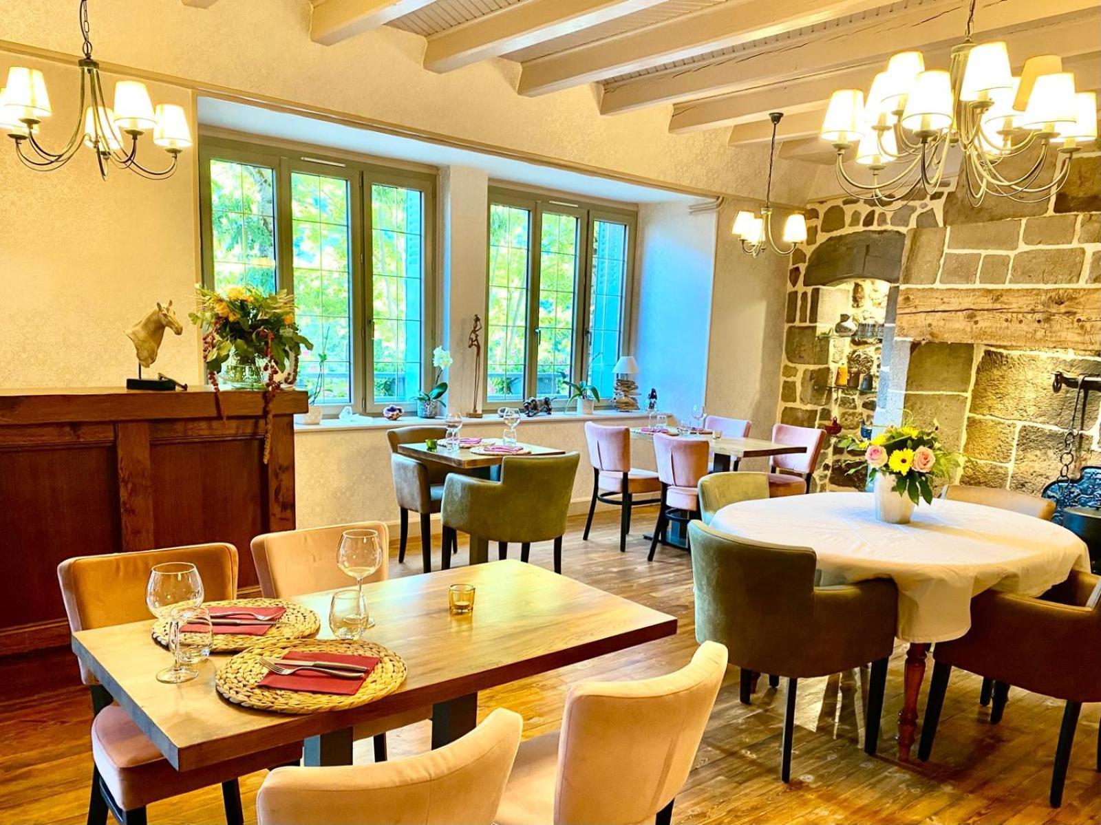 Hotel Restaurant Du Plomb Du Cantal Murat  Dış mekan fotoğraf
